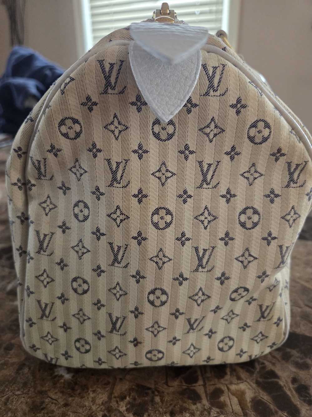 Louis Vuitton White Monogram Canvas Satchel with Gold Hardware - Picture 3 of 11